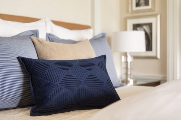 Oceania Marina - Owners Suite 7.jpg